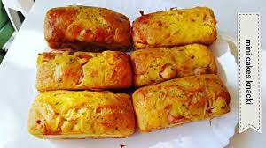 Explorez toutes les fonctionnalités de cake factory grâce à 75 recettes salées et sucrées, pour des repas toujours réussis de l'apéritif au dessert et sans difficultés ! Mini Cakes Knacki Moutarde Au Cake Factory Popote De Petit Bohnium De Popote De Petit Bohnium Et Ses Recettes De Cuisine Similaires Recettesmania