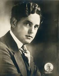 19 Male actors from the united states born in the 1890 s Images: PICRYL