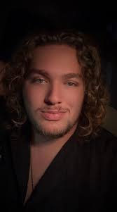 Can someone make this into a professional head shot.