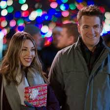 We know tv has a lot to offer, be it network, cable, premium channels, or streaming platforms. Lifetime Christmas Movies 2020 Schedule Cast Lists And It S A Wonderful Lifetime Movie Details
