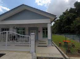 This homestay offers free private parking, a shared kitchen and free wifi. Tihani Homestay Melaka Melaka Updated 2021 Prices