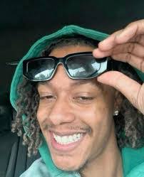 Antonio Kinsey's Instagram, Twitter & Facebook