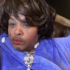 Mama Eunice done voted and Feelin fine. Vote baby and I gi ya a peppamin  out da bottum uh my perse.