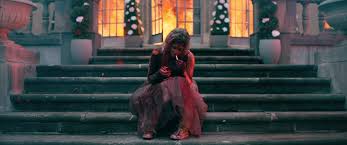She plays a young woman named grace, who in the film's opening scene gets married to the love of her life, alex. Converse Yellow Shoes Worn By Samara Weaving In Ready Or Not 2019