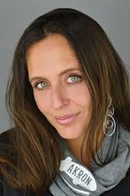 Angela Roloff's Instagram, Twitter & Facebook