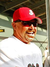 Former Cardinal Cox chosen to manager Sliders