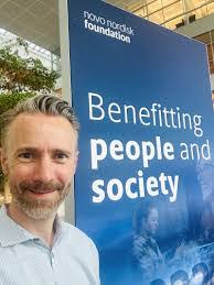 Sandra Urbach's Instagram, Twitter & Facebook