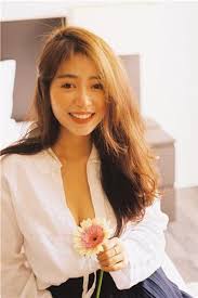 Mẫn tiên sinh ra tại thành phố hà nội, nước việt nam. Man Tien Bio Facts Photos Kiss Goddess