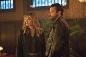 Pin By Moonlight On Riverdale Riverdale Skeet Ulrich Alice Cooper