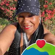 Earl Bundage's Instagram, Twitter & Facebook