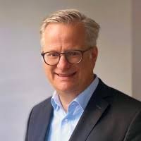 6 "Daniel Spielberg" profiles