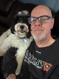 Picture of 25 pound full grown mini bernedoodle?