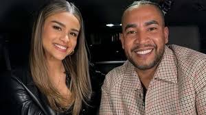 ¿Clarissa Molina tiene romance con Don Omar? La presentadora rompe el  silencio
