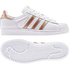 4.9 out of 5 stars. Adidas Superstar Retro Vintae Sneakers Fur Damen In Weiss Kupfer Metallic Footworx Online Store Sneakers Casual Streetwear