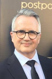 Chris Schouten's Instagram, Twitter & Facebook