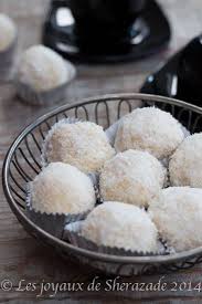 Gateau Boules De Neige A La Noix De Coco Les Joyaux De Sherazade Gateau Boule Gateau Boule De Neige Noix De Coco