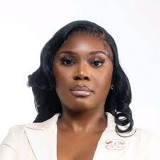 Tasha Mclean's Instagram, Twitter & Facebook