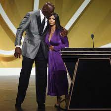 Kobe bryant's posthumous introduction into the nba hall of fame this weekend was always going to be emotional for the basketball world. L80s9sr5qt1 M