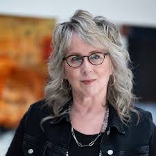 Sharon Paster's Instagram, Twitter & Facebook