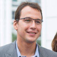 E filho do Renato Duque?=> Daniel Duque Director at Radar  AnterioresTechnip,CIPHER,Chemtech https://t.co/qY1ZRbsRG5