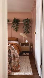 Emma Trowbridge (emma_troosers)