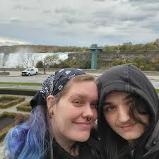 Decided to jump onto sims this morning and I've come