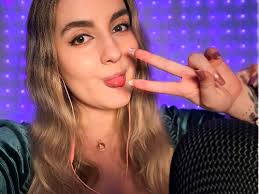 Contrata a Alejandra Robledo ASMR