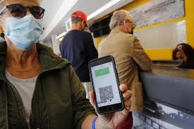 Le pass sanitaire sera également exigé pour les événements sportifs, les concerts, les spectacles, les l'italie enregistre actuellement chaque jour quelques milliers de nouveaux cas et peu de morts. Le Pass Sanitaire Europeen Arrive Le 1er Juillet Voici Tout Ce Qu Il Faut Savoir Pour