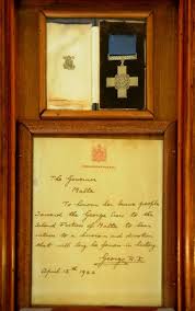 What is the george cross? A Look Back In Time Malta Is Awarded The George Cross In 1942