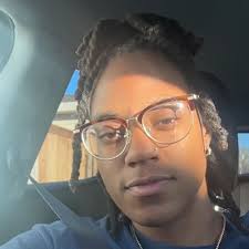 Amanda Nennig (@AmandaNennig)