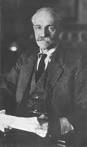 MEN WHO MATCHED THE MOUNTAINS: The Forest Service in the Southwest