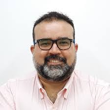 Daniel Hermida's Instagram, Twitter & Facebook