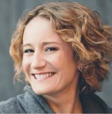 Kendall Kern's Instagram, Twitter & Facebook