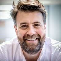 500+ perfiles de «Klausing»