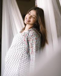 Soon The Father Will Become This Superstar Pictures Of Baby Shower Ceremonies Surfaced Lyricsearn Com Popular tv couple mohit malik and addite shirwaikar malik, who got hitched in december 2010, will soon welcome a little bundle joy into their lives. lyricsearn com
