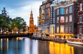 Canal In Amsterdam 4k Ultra Hd Wallpaper 4k Wallpaper Net River Cruises In Europe Amsterdam Canals Amsterdam City