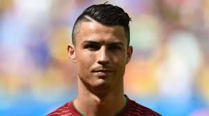Since ronaldo started played at sporting cp, he has been changing his style this way of cutting hair , provides cristiano ronaldo a very flexible and versatile haircut , allowing the portuguese player to choose from a wide. 10 Slick Ronaldo Haircut Ideas For Guys Outsons Men S Fashion Tips And Style Guide For 2020