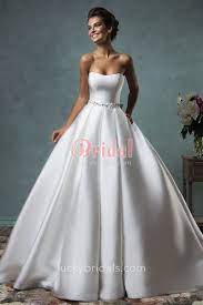 10,000+ bridal gown at a lower price, live customer service, welcome to order now. Simple Strapless Ivory Satin Beaded Wedding Ball Gown Wedding Dresses Satin Wedding Dresses Wedding Dresses Strapless