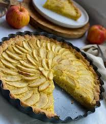 Ornella Sur Instagram Delicieuse Tarte Aux Pommes Pour Un Dimanche A La Maison Pate Sablee Je La Prepare Au Robot Tarte Aux Pommes Pate Sablee Delicieux