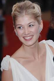 Pride and prejudice by jane austen chapter summaries, themes, characters, analysis, and quotes! Rosamund Pike Bio In Her Own Words Video Exclusive News Photos Uinterview