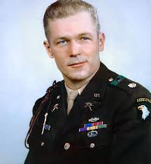 Which one of these men, if both were majors, would you follow into battle,  with confidence? : r/army