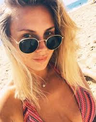 Maja nilsson lindelöf är en svensk influencer och designer. Victor Lindelof S Girlfriend Maja Nilsson Is The Latest Wag To Arrive To The Premier League After Manchester United Confirm Signing