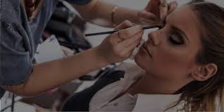 There's never a lack of people who need help but are helpless when it comes to makeup. What Not To Do When Running Your Own Makeup Business Qc Makeup Academy