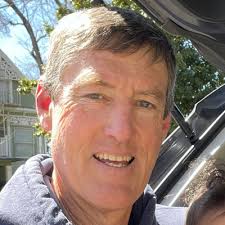 Question I often get: what do you do in the winter? Answer: sell a ton of  milkshakes Pic is from our downtown Pittsburgh store Saturday night. A  balmy 34° and the line