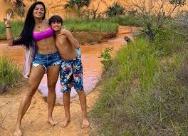 Where was aline riscado born? Aline Riscado E Filho Curtem Viagem Ao Jalapao Que Energia Que Lugar Quem Quem News