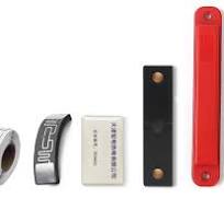 Etiqueta antimetal RFID personalizada de un fabricante chino