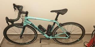 Bianchi intenso carbon celeste glossy. Bianchi Infinito Cv 2019 Bicycles Pmds Bicycles Road Bikes On Carousell