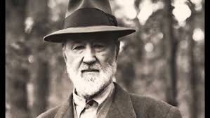 Charles Ives plays Charles Ives (piano and voice)