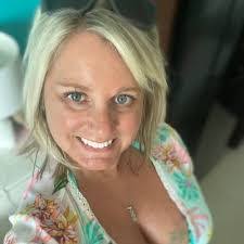 Sharon Tremper's Instagram, Twitter & Facebook