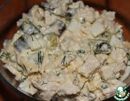 салат с курицей и грибами и огурцами и яйцами Salat S Kuricej I Ogurcami Eda Idei Dlya Blyud Kulinariya